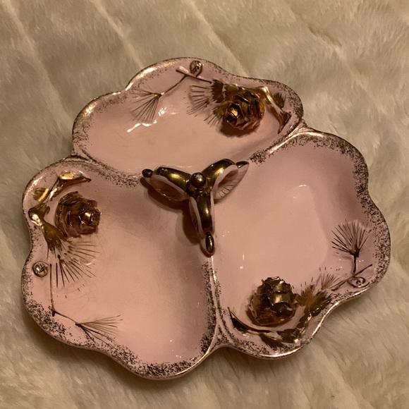 Pink and gold vintage ornate candy dish bowl pine cones - Picture 6 of 11